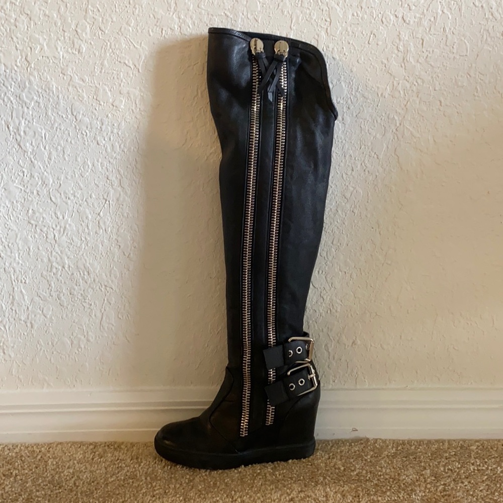 Double Zip Knee-High Boot, Black Giuseppe Zanotti - Picture 2 of 12